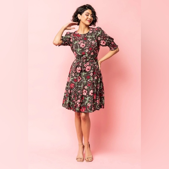 Baltic Born Dresses & Skirts - Baltic Born Cherie Flare Dress | Size M